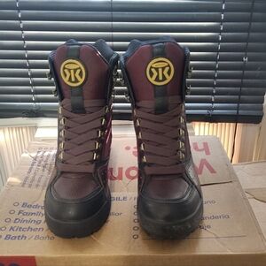 Sumikko Venus Men's Boots Size 8.5 Burgundy Black No box